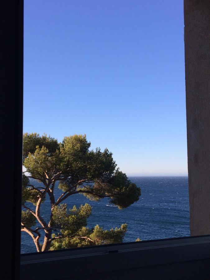 Les Bruyeres Bed & Breakfast Saint-Mandrier-sur-Mer Dış mekan fotoğraf