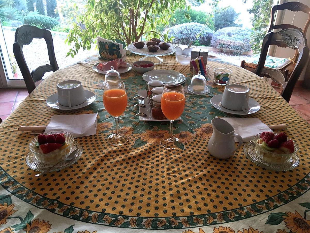 Les Bruyeres Bed & Breakfast Saint-Mandrier-sur-Mer Dış mekan fotoğraf
