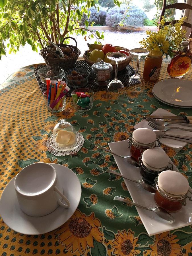 Les Bruyeres Bed & Breakfast Saint-Mandrier-sur-Mer Dış mekan fotoğraf
