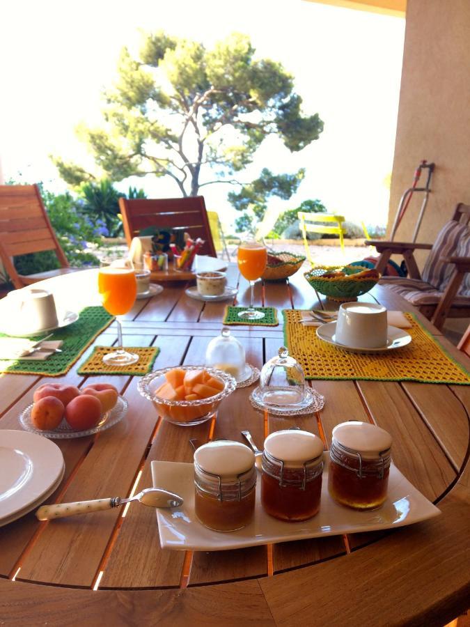 Les Bruyeres Bed & Breakfast Saint-Mandrier-sur-Mer Dış mekan fotoğraf